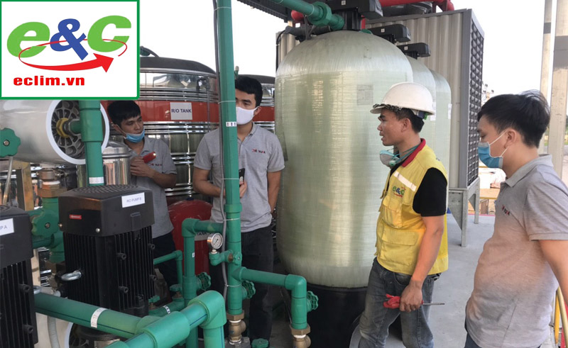 Installing Ro-5000L water treatment system in Yura Hai Duong Company